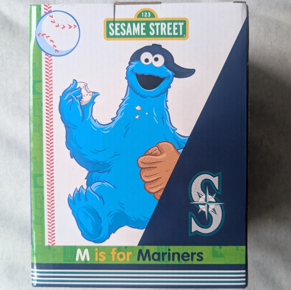 Sesame Street Mariners Cookie Monster Box